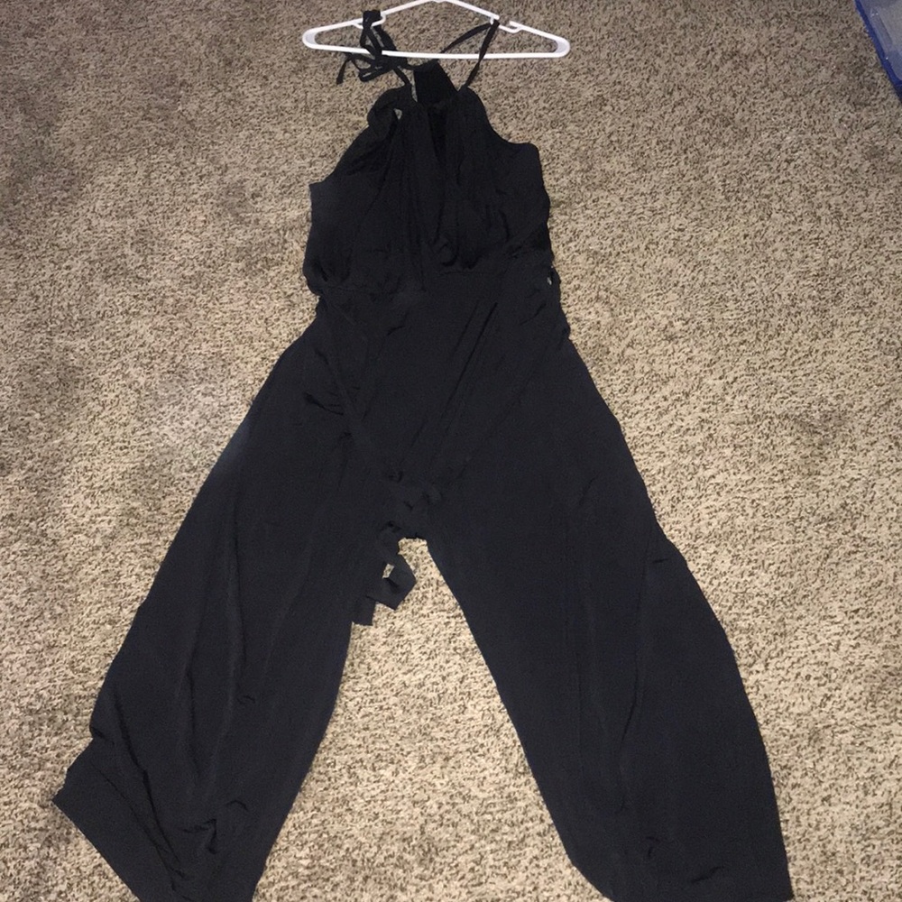 Hard to see but body suit!